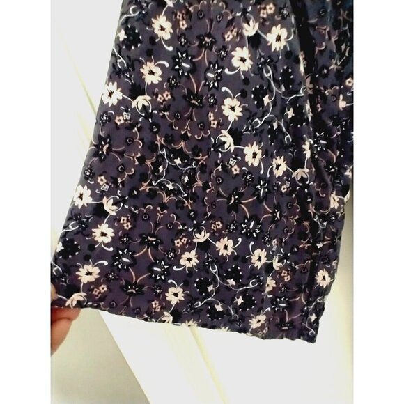 Torrid Challis Medallion Off-Shoulder Floral Smocked Skater Dress - Size 3 (3X) - Picture 4 of 10